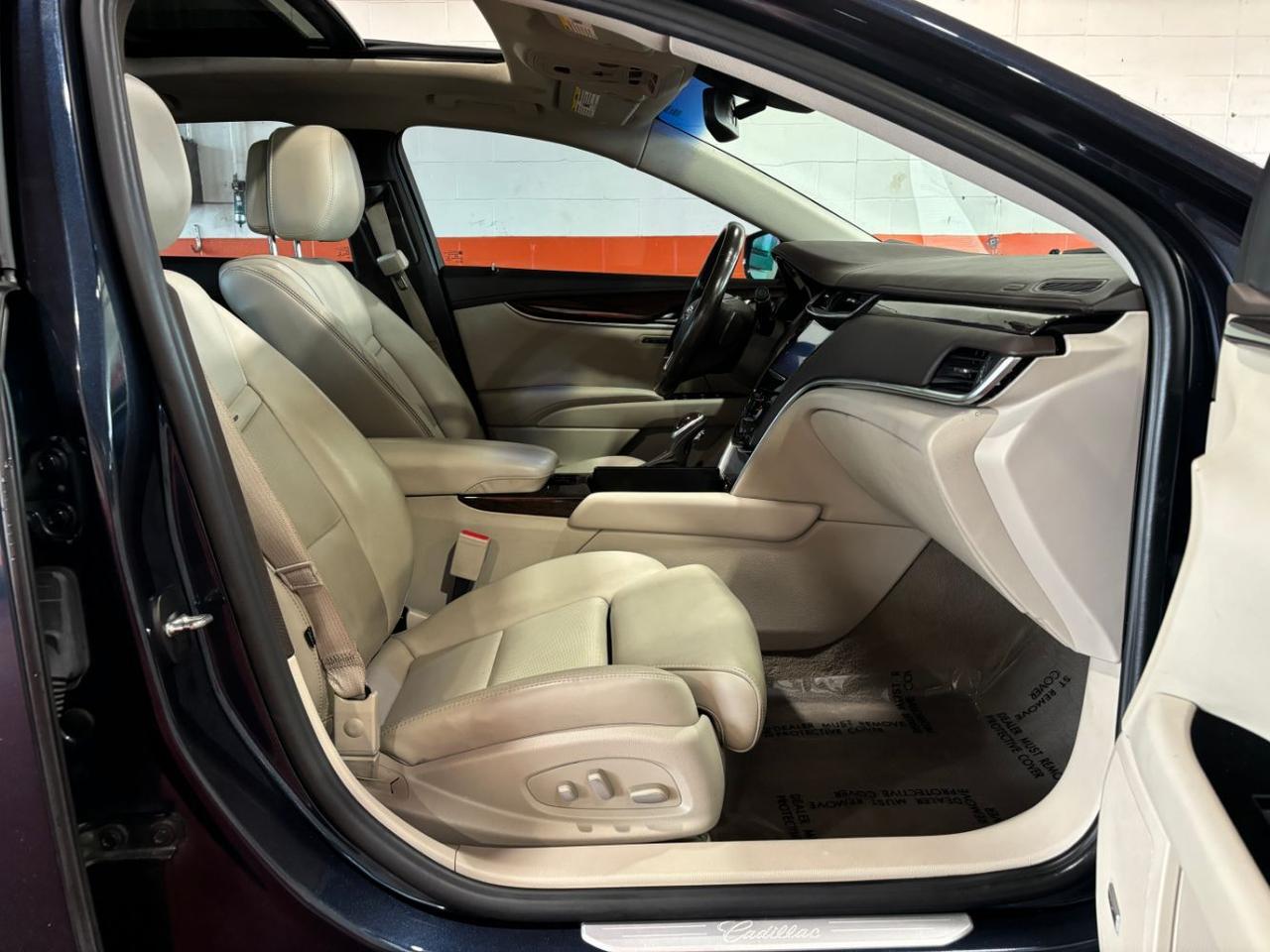 2013 Cadillac XTS Luxury Franklin OH