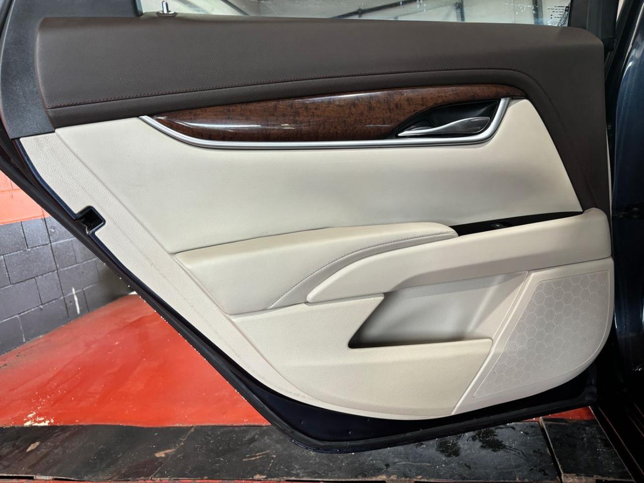 2013 Cadillac XTS Luxury Franklin OH