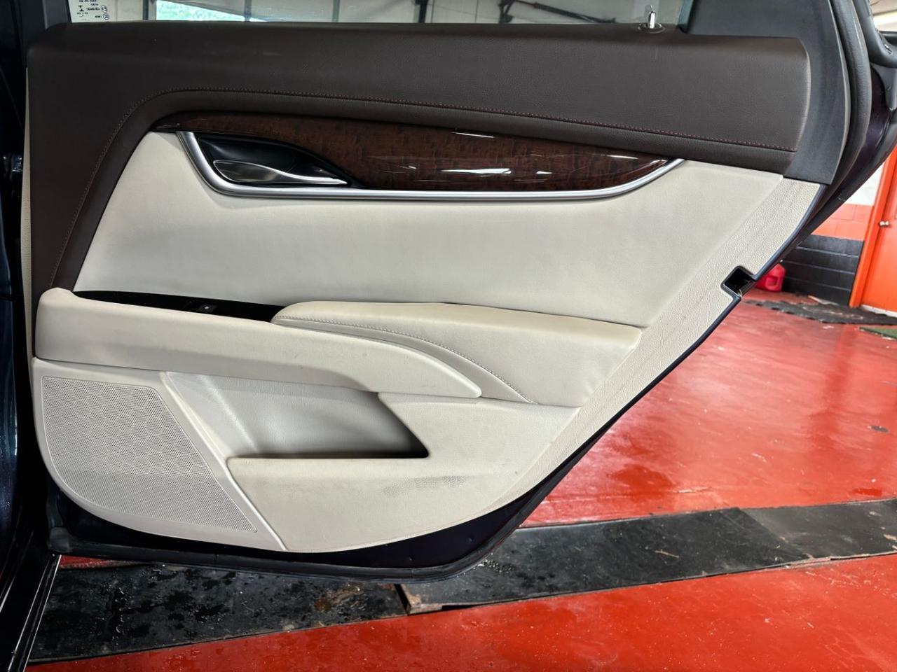 2013 Cadillac XTS Luxury Franklin OH