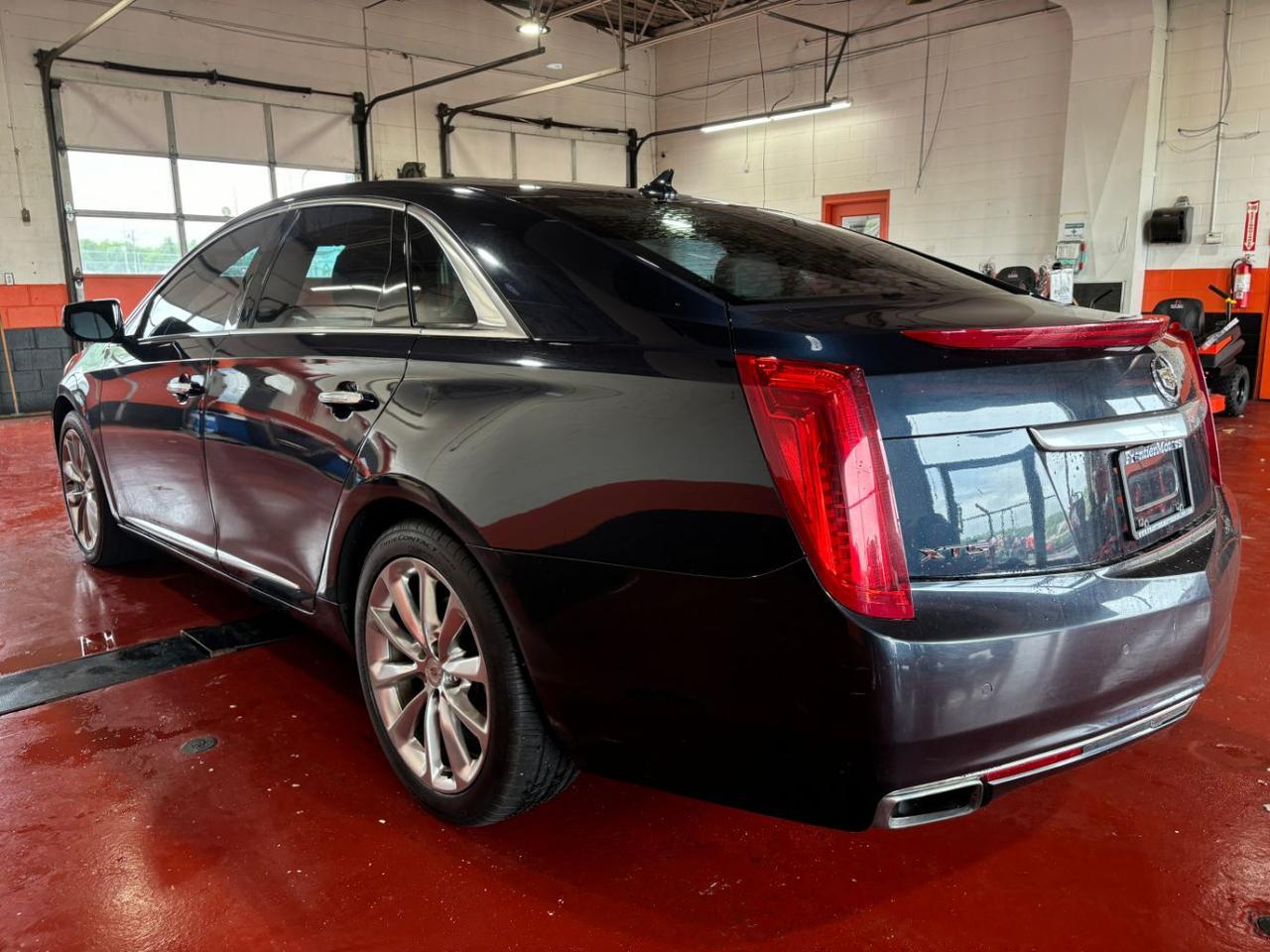 2013 Cadillac XTS Luxury Franklin OH