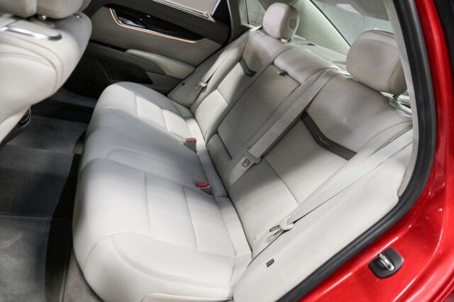 2013 Cadillac XTS Platinum AWD 4dr Sedan Chicago IL