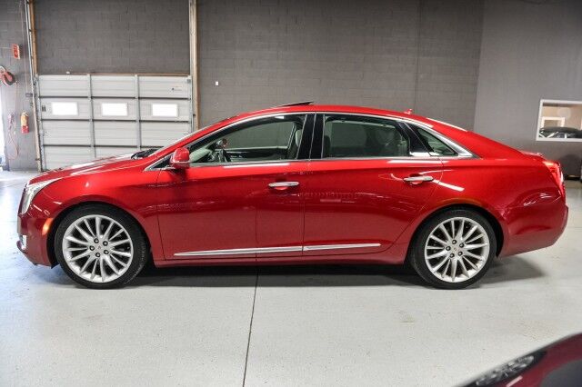 2013 Cadillac XTS Platinum AWD 4dr Sedan