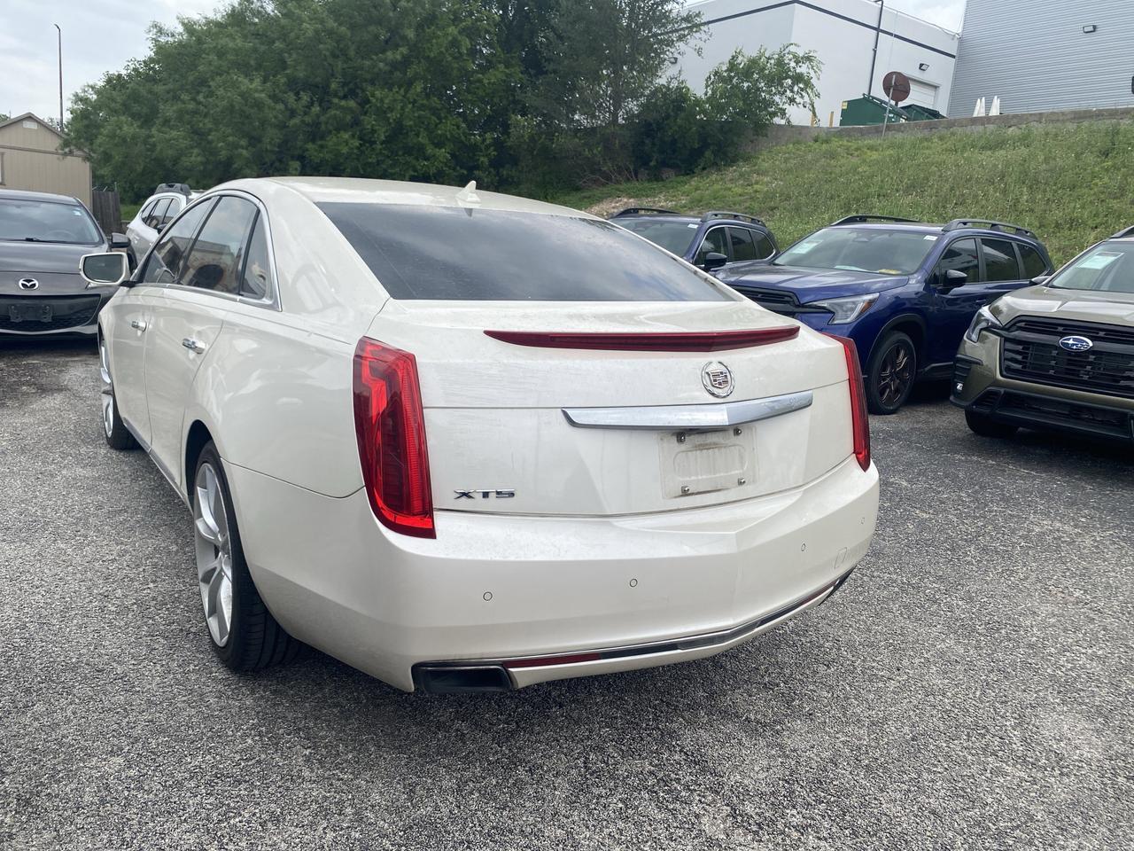 2013 Cadillac XTS Premium San Antonio TX