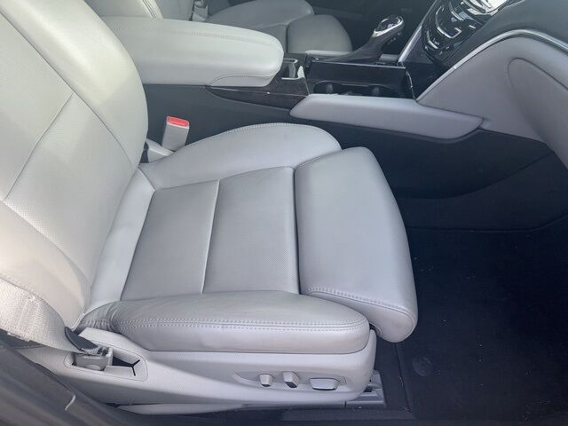 2013 Cadillac XTS Premium West Burlington IA