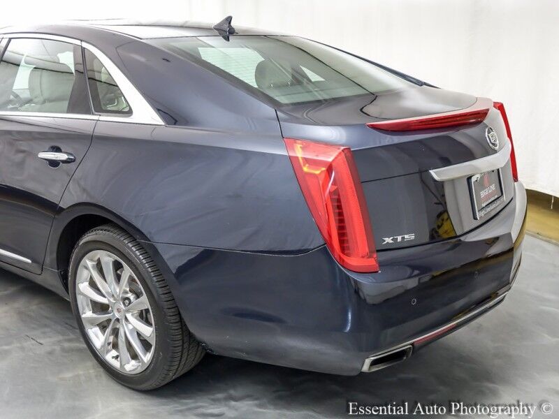 2013 Cadillac XTS Premium Willowbrook IL