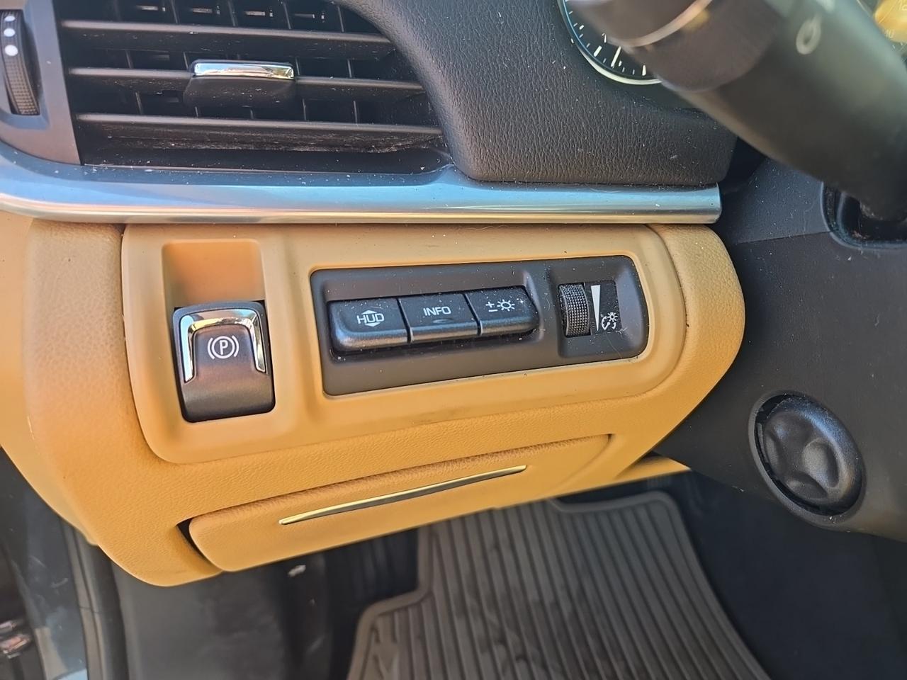 2013 Cadillac XTS Premium Fredericksburg VA