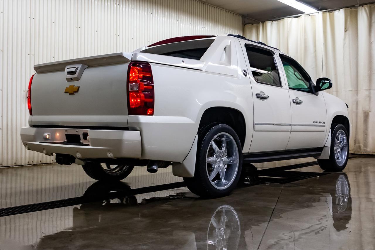 2013 Chevrolet Avalanche 4x4 Crew Cab LTZ Black Diamond Leather Roof Nav DVD Red Deer AB