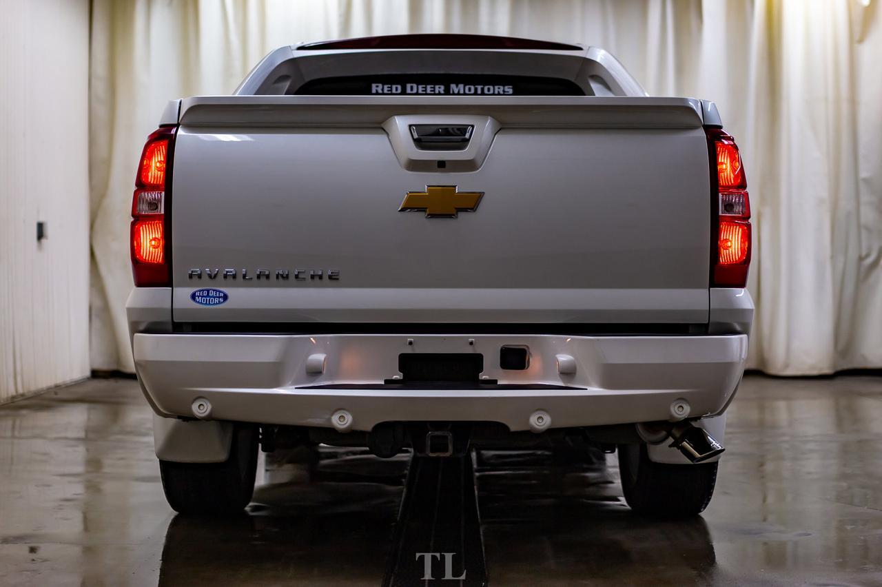 2013 Chevrolet Avalanche 4x4 Crew Cab LTZ Black Diamond Leather Roof Nav Red Deer AB