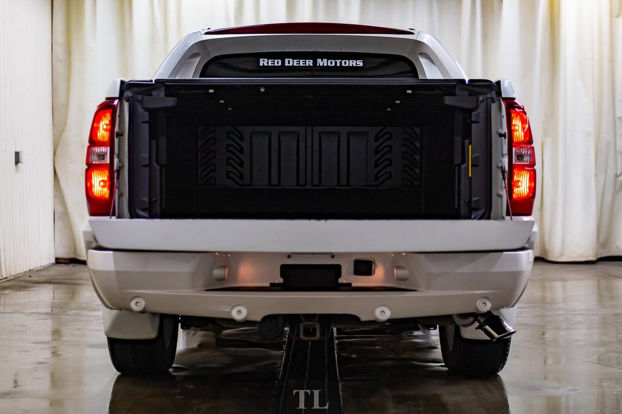 2013 Chevrolet Avalanche 4x4 Crew Cab LTZ Black Diamond Leather Roof Nav Red Deer AB