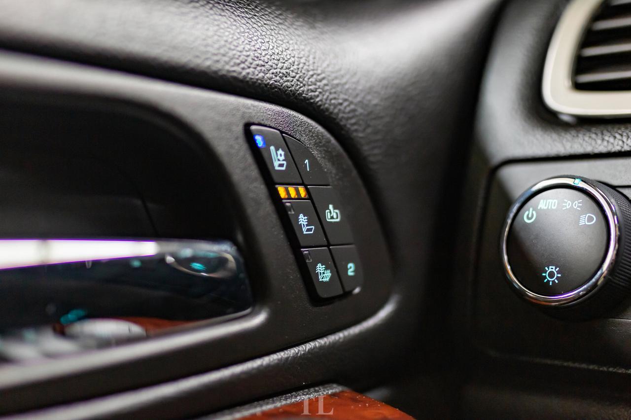 2013 Chevrolet Avalanche 4x4 Crew Cab LTZ Black Diamond Leather Roof Nav Red Deer AB