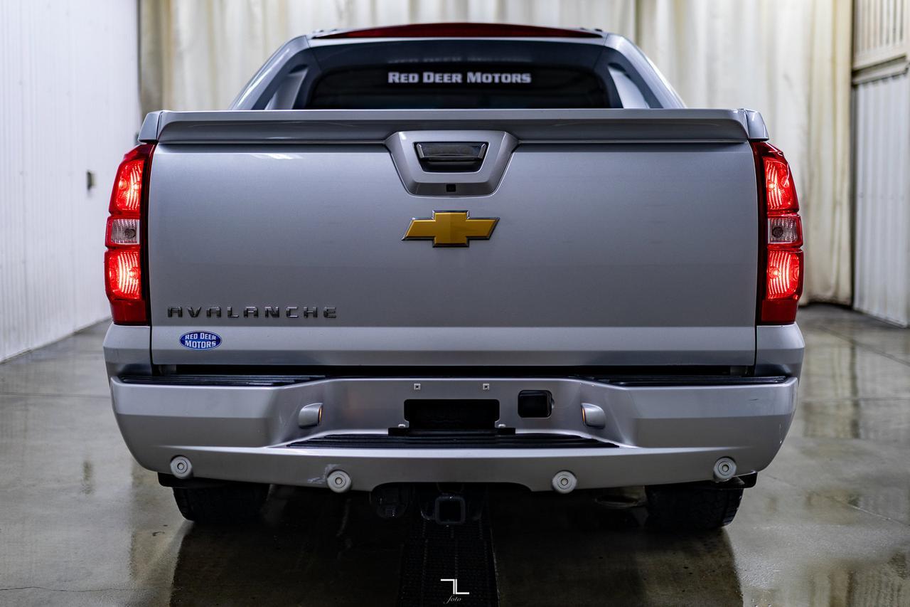 2013 Chevrolet Avalanche 4x4 LT Black Diamond Edition BCam Red Deer AB