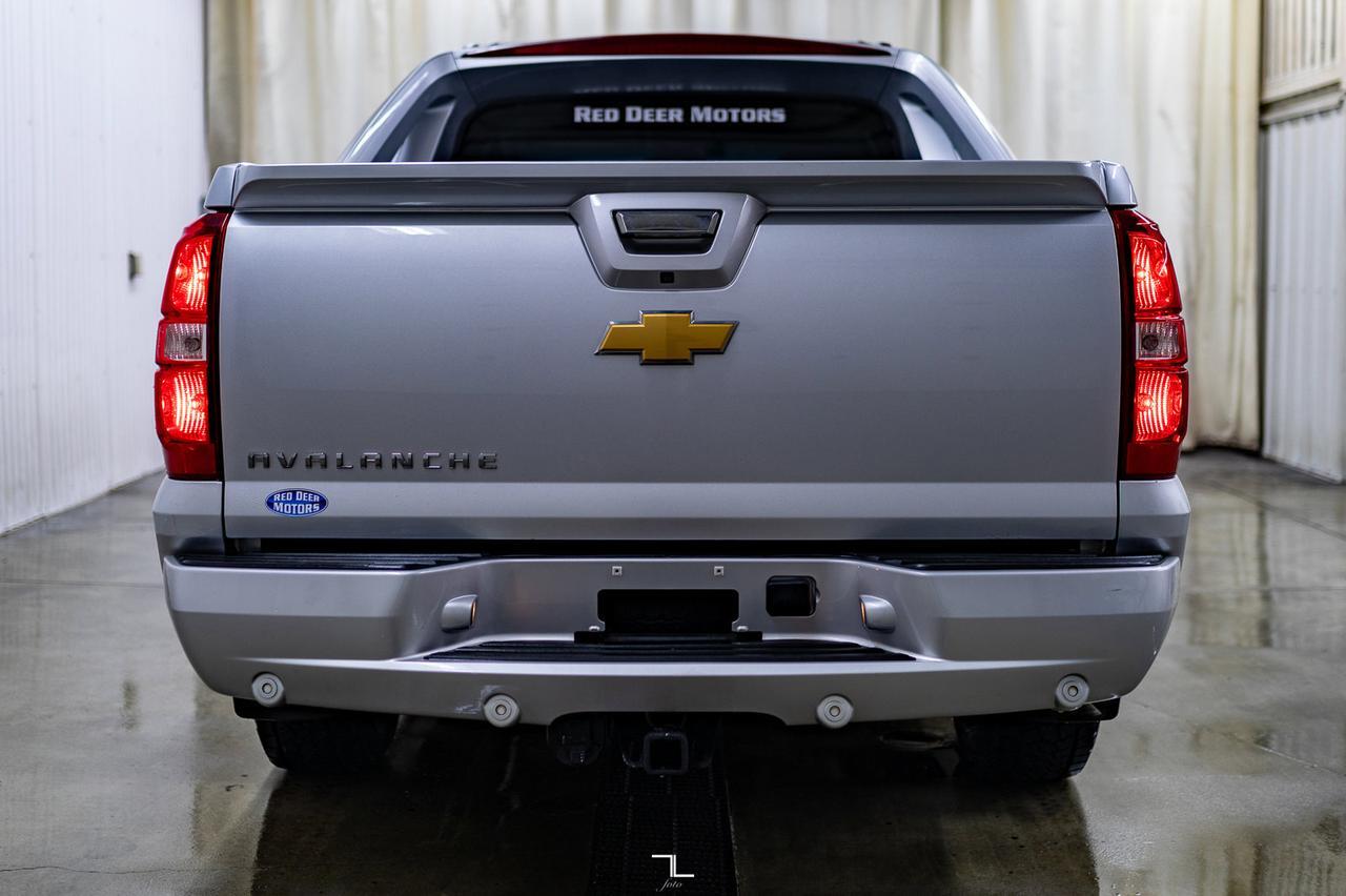 2013 Chevrolet Avalanche 4x4 LT Black Diamond Edition BCam Red Deer AB