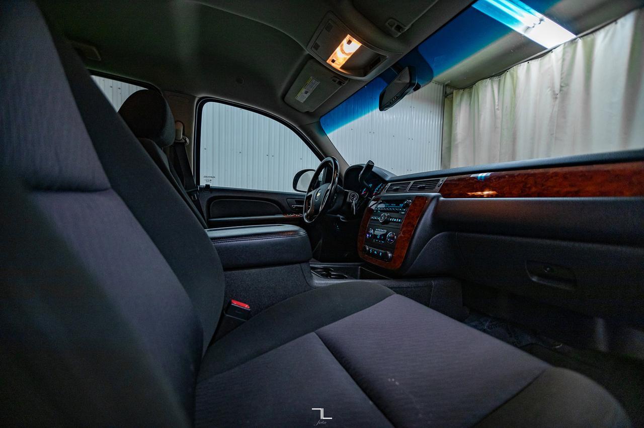 2013 Chevrolet Avalanche 4x4 LT Black Diamond Edition BCam Red Deer AB