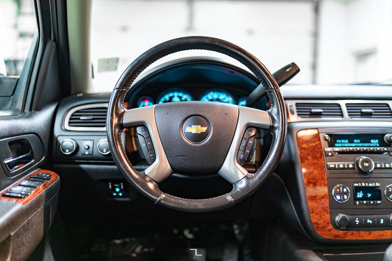 2013 Chevrolet Avalanche 4x4 LT Black Diamond Edition BCam Red Deer AB