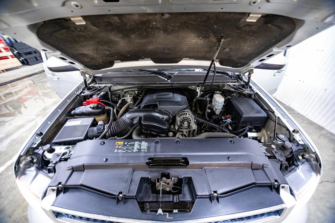 2013 Chevrolet Avalanche 4x4 LT Black Diamond Edition BCam Red Deer AB