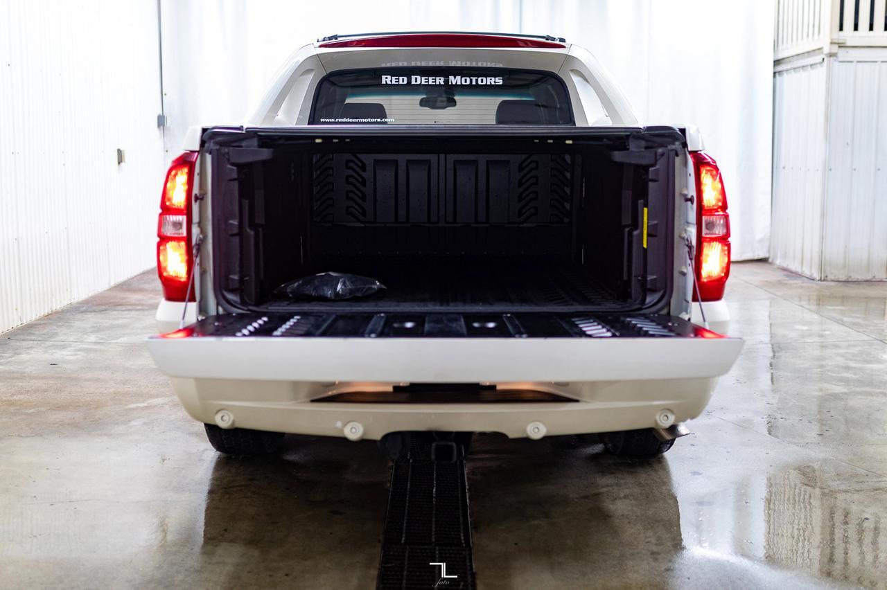 2013 Chevrolet Avalanche 4x4 LTZ Black Diamond Edition Leather Roof Nav Red Deer AB