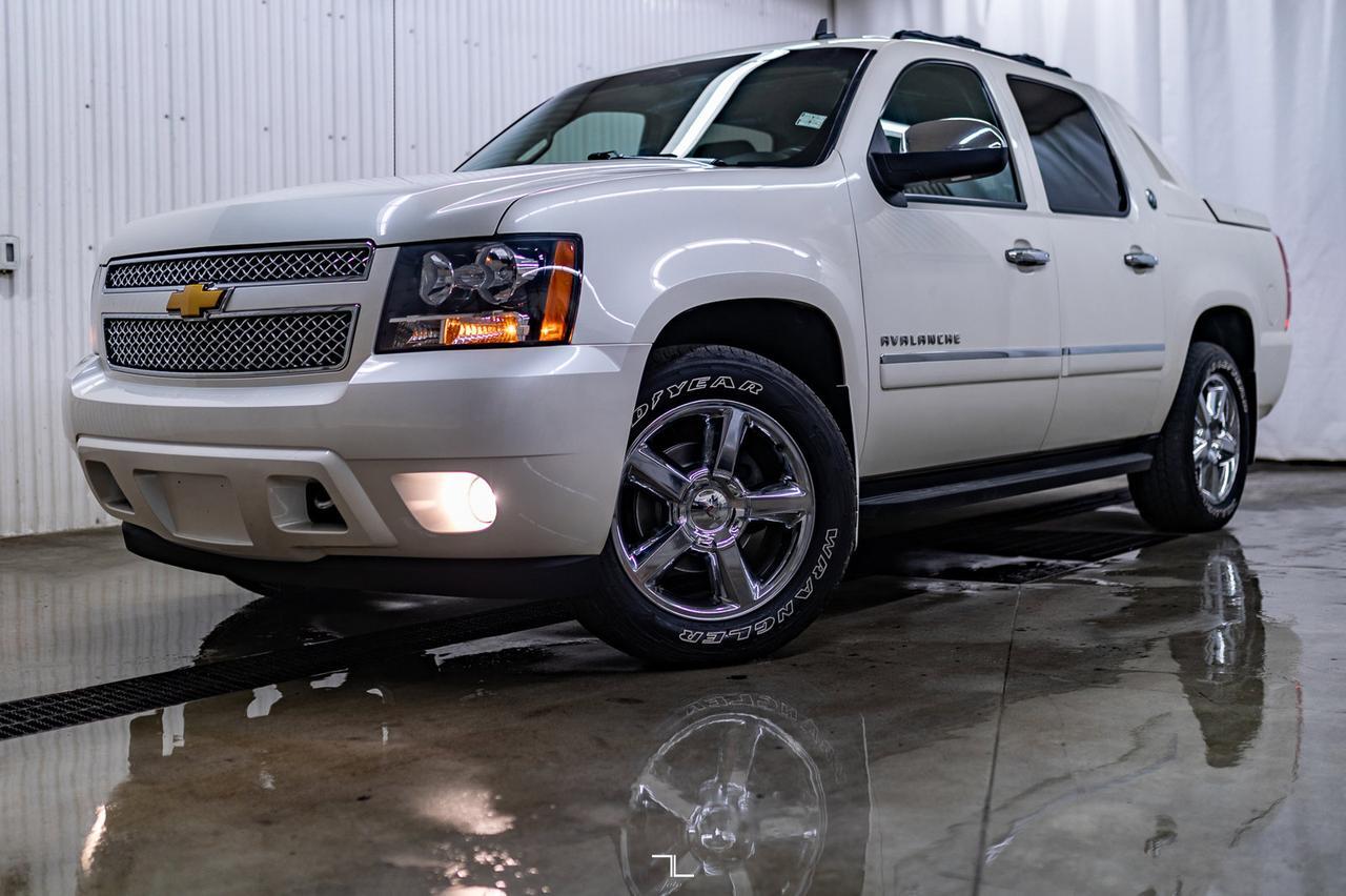 2013 Chevrolet Avalanche 4x4 LTZ Black Diamond Edition Leather Roof Nav Red Deer AB