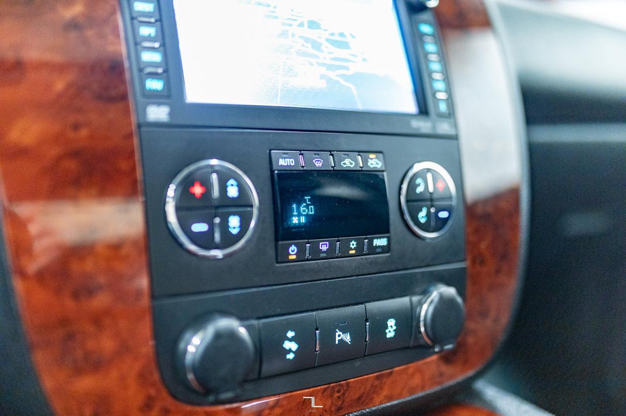 2013 Chevrolet Avalanche 4x4 LTZ Black Diamond Edition Leather Roof Nav Red Deer AB