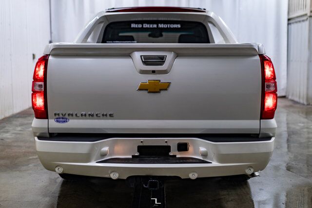 2013 Chevrolet Avalanche 4x4 LTZ Black Diamond Edition Leather Roof Nav Red Deer AB