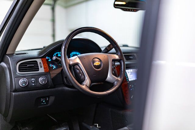 2013 Chevrolet Avalanche 4x4 LTZ Black Diamond Edition Leather Roof Nav Red Deer AB