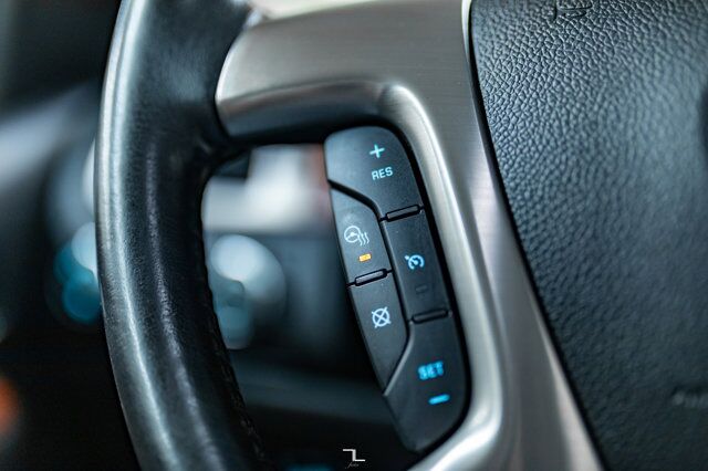 2013 Chevrolet Avalanche 4x4 LTZ Black Diamond Edition Leather Roof Nav Red Deer AB