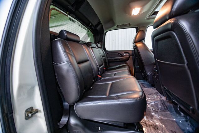 2013 Chevrolet Avalanche 4x4 LTZ Black Diamond Edition Leather Roof Nav Red Deer AB