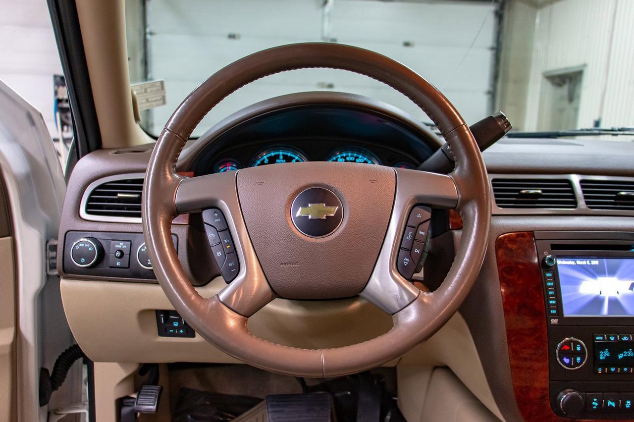 2013 Chevrolet Avalanche 4x4 LTZ Black Diamond Leather Roof Nav DVD Red Deer AB