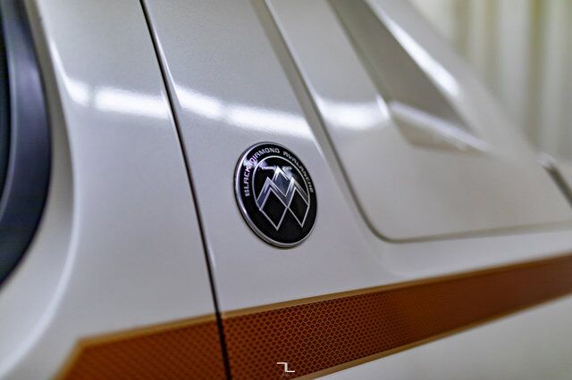 2013 Chevrolet Avalanche 4x4 LTZ Ultimate GFX Leather Roof Nav Red Deer AB