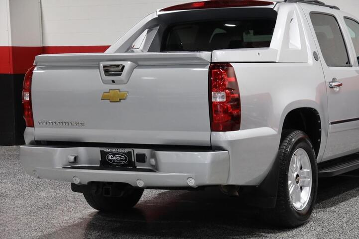 2013 Chevrolet Avalanche LTZ 4WD Black Diamond Edition 4dr Pick Up Truck Chicago IL