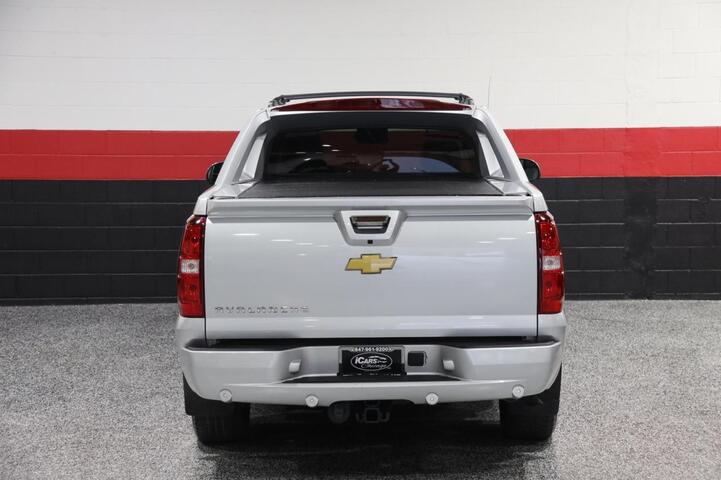 2013 Chevrolet Avalanche LTZ 4WD Black Diamond Edition 4dr Pick Up Truck Chicago IL
