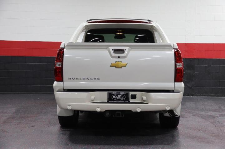 2013 Chevrolet Avalanche LTZ 4WD Black Diamond Edition 4dr Truck Chicago IL