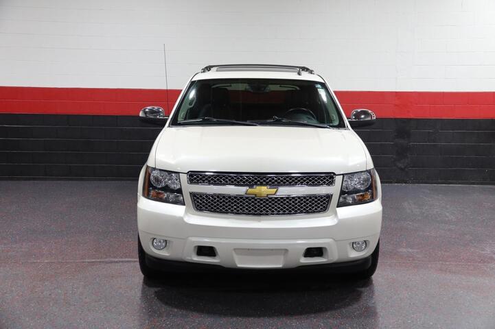 2013 Chevrolet Avalanche LTZ 4WD Black Diamond Edition 4dr Truck Chicago IL