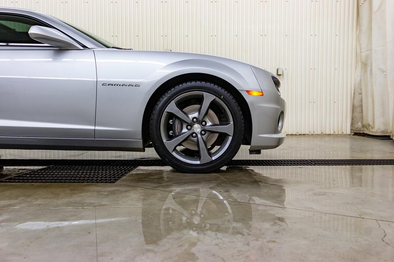 2013 Chevrolet Camaro SS Leather Roof BCam Red Deer AB