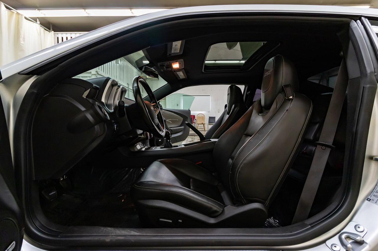 2013 Chevrolet Camaro SS Leather Roof BCam Red Deer AB