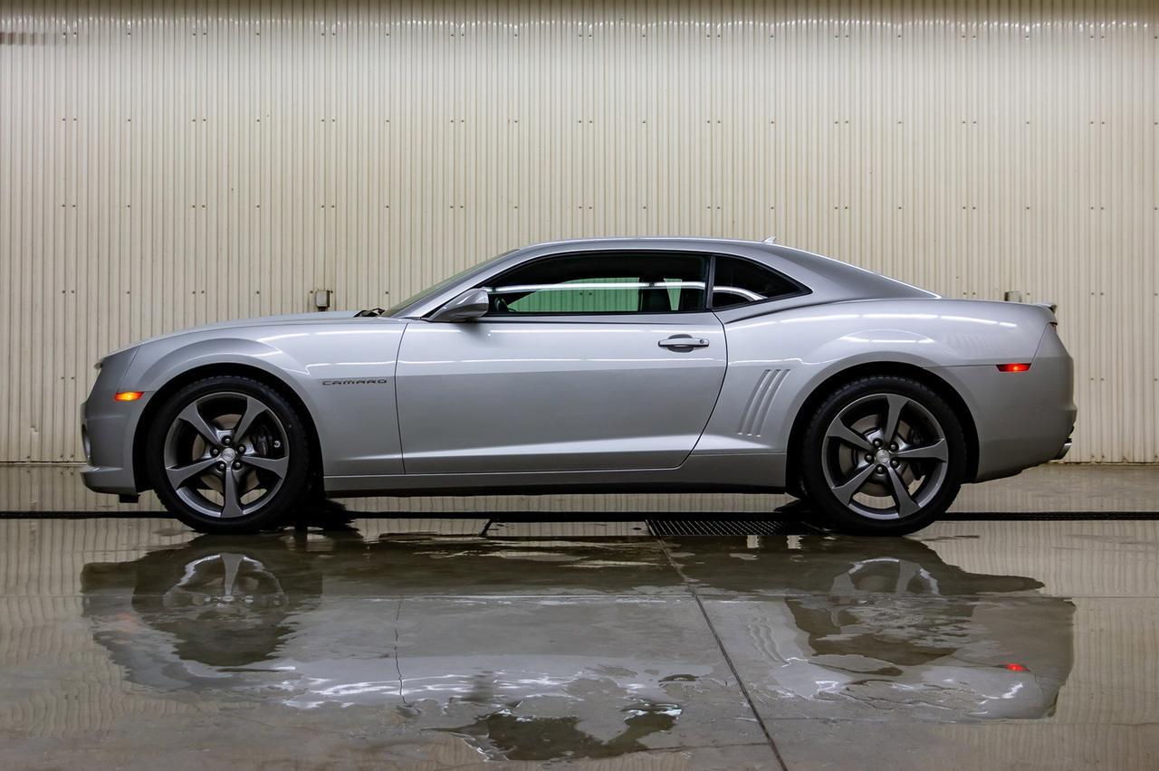 2013 Chevrolet Camaro SS Leather Roof BCam Red Deer AB