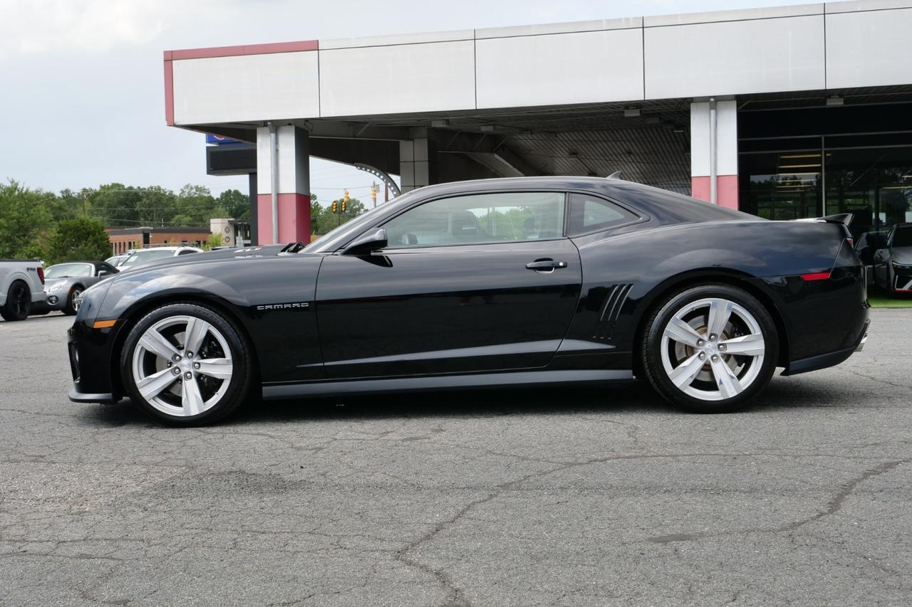 2013 Chevrolet Camaro ZL1 / Automatic / 6.2L Supercharged V8 / LOW MILES! Lincolnton NC