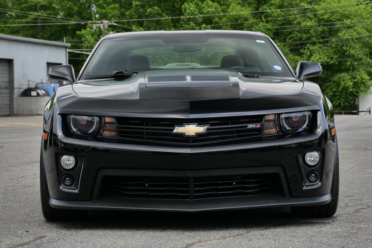 2013 Chevrolet Camaro ZL1 / Automatic / 6.2L Supercharged V8 / LOW MILES! Lincolnton NC