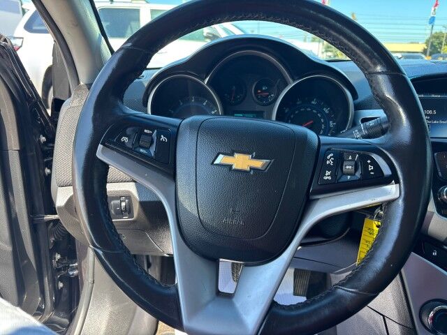 2013 Chevrolet Cruze 1LT Cleveland OH