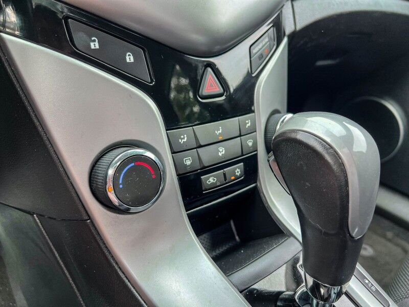 2013 Chevrolet Cruze 1LT Wilmington NC