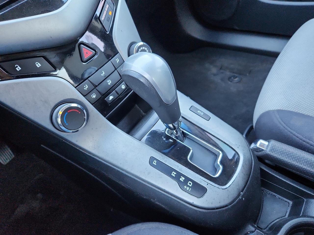 2013 Chevrolet Cruze LS Lubbock TX