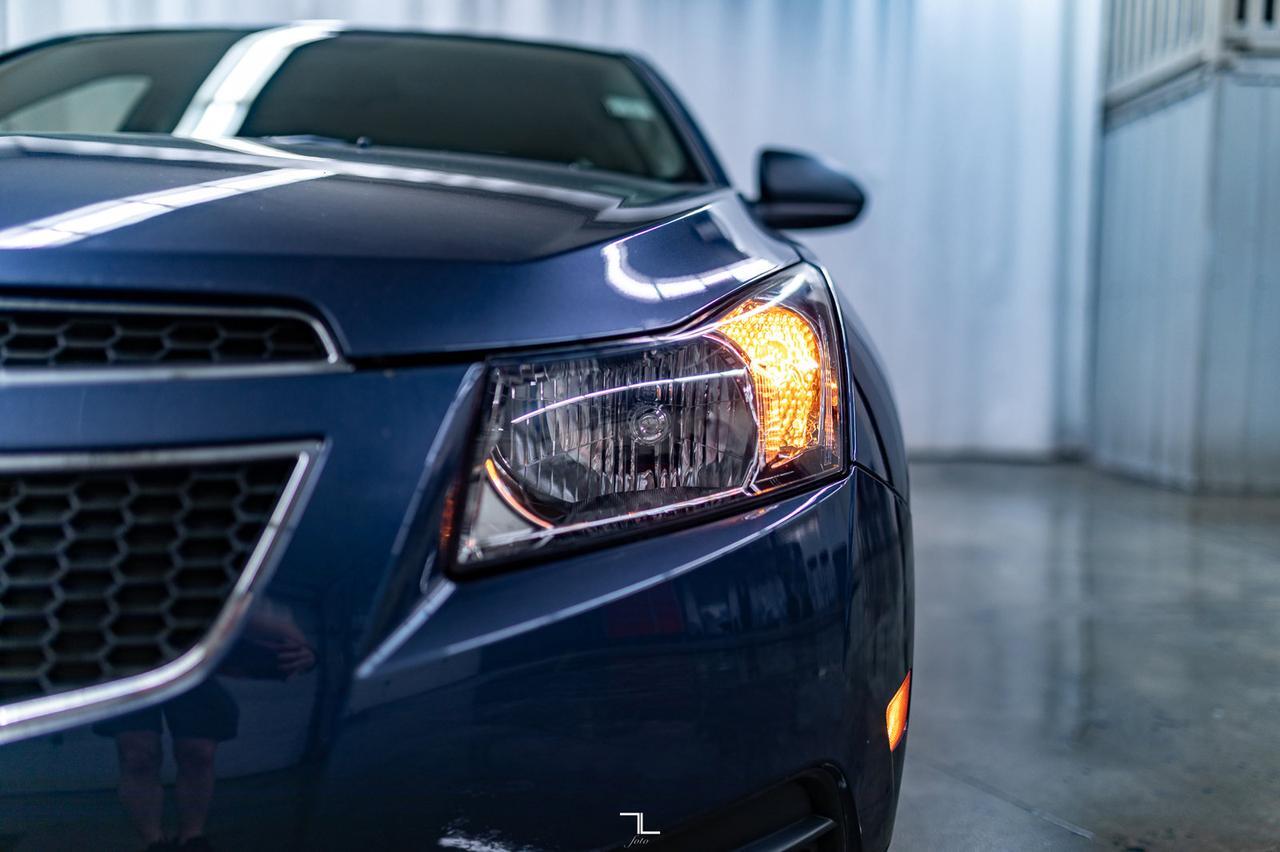 2013 Chevrolet Cruze LS Red Deer AB