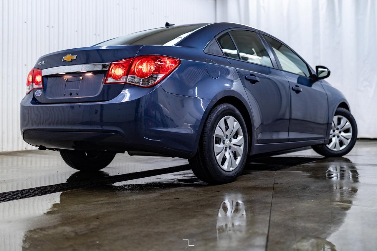 2013 Chevrolet Cruze LS Red Deer AB