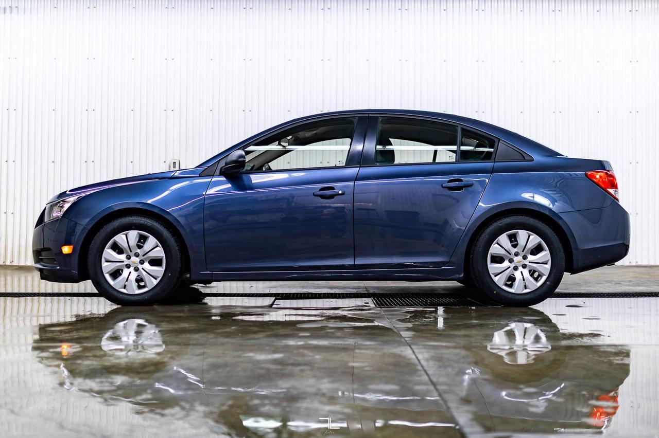 2013 Chevrolet Cruze LS Red Deer AB
