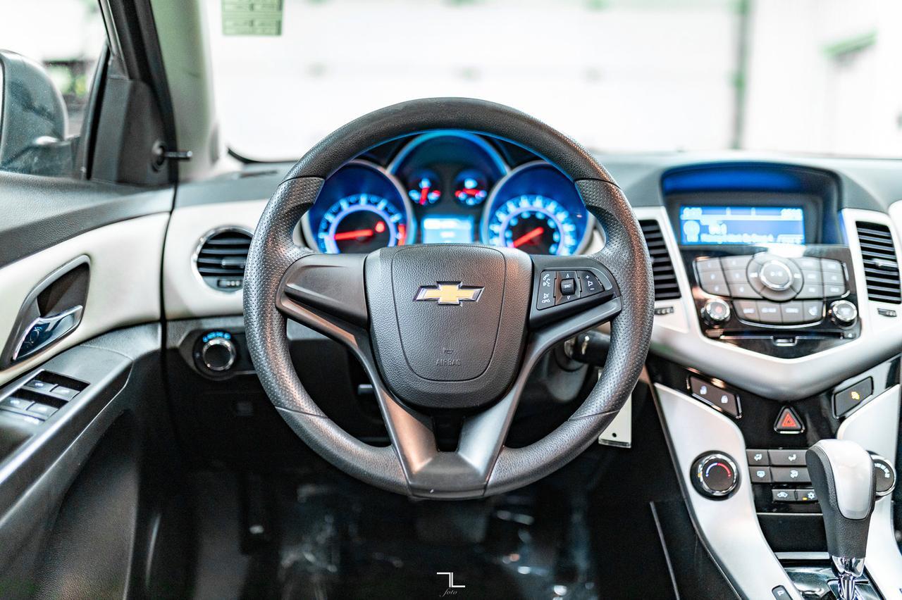 2013 Chevrolet Cruze LS Red Deer AB