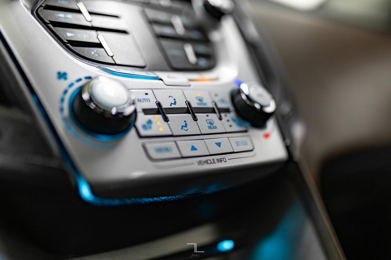 2013 Chevrolet Equinox AWD LTZ Leather Roof BCam Red Deer AB