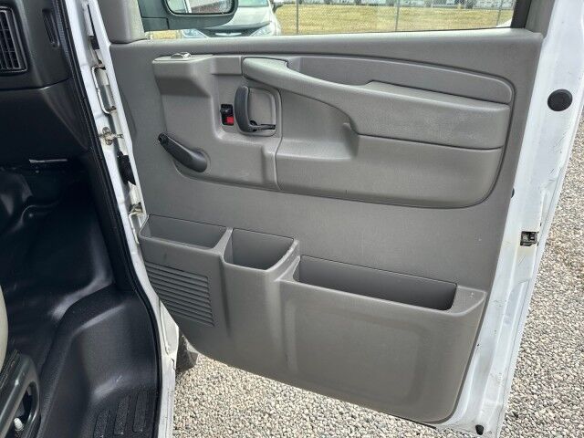 2013 Chevrolet Express 2500 Cargo Van w/ Ladder Rack & Bin Package Ashland VA