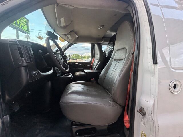 2013 Chevrolet Express 2500 Work Van Kyle TX