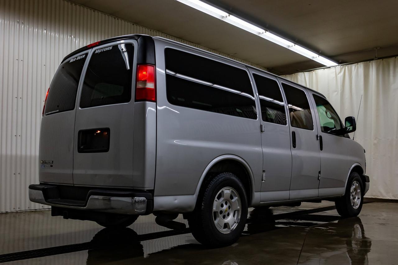 2013 Chevrolet Express AWD G1500 LT 8 Passenger BCam Red Deer AB