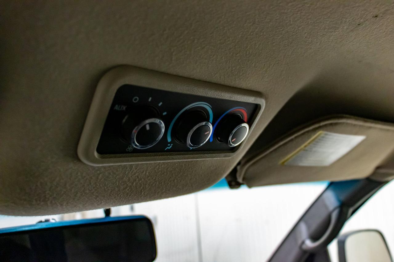 2013 Chevrolet Express AWD G1500 LT 8 Passenger BCam Red Deer AB