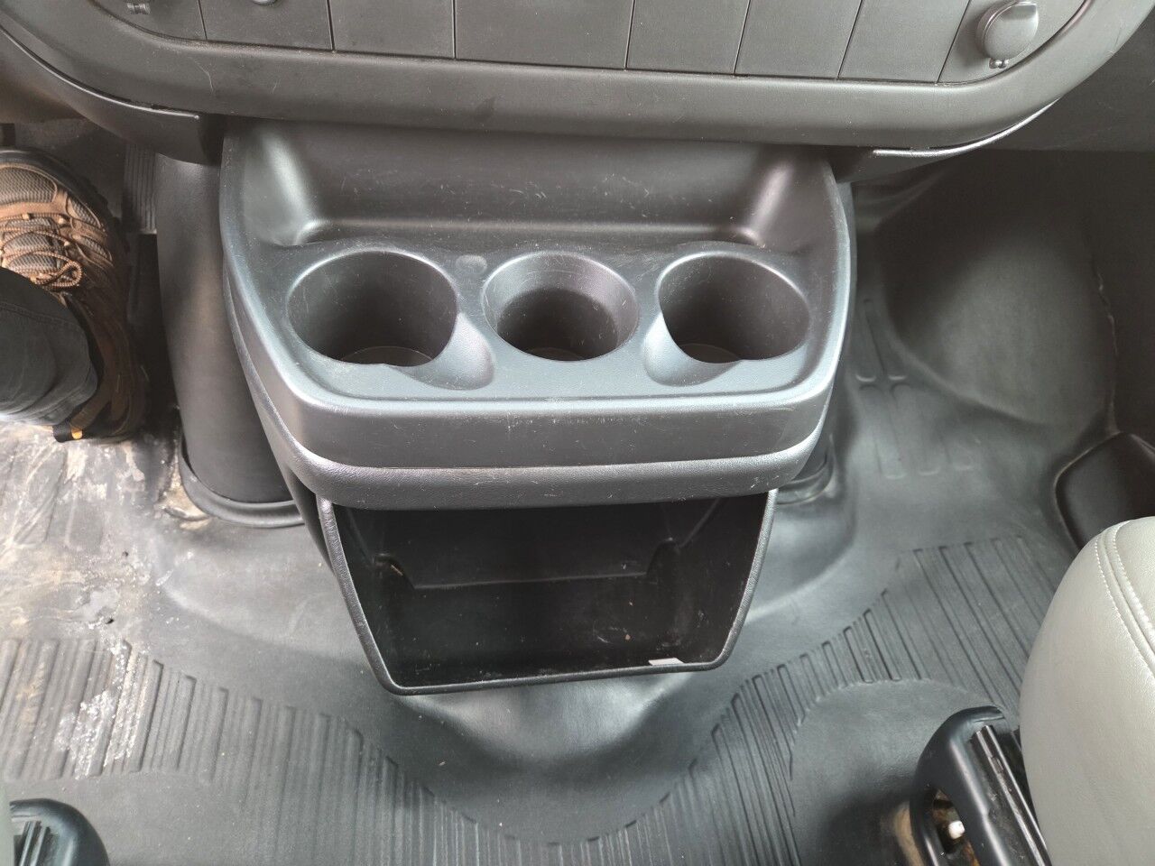 2013 Chevrolet Express Cargo Van Charlton MA